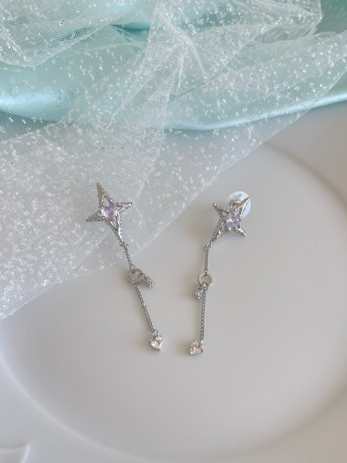 Sparkly heart earrings