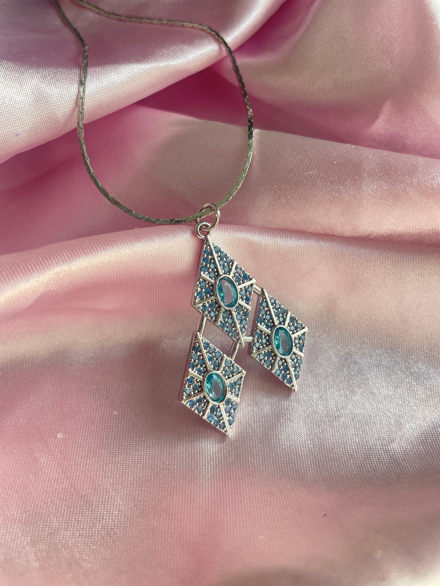 24K gold plated and 925 sterling silver Rarity Cutie Mark necklace