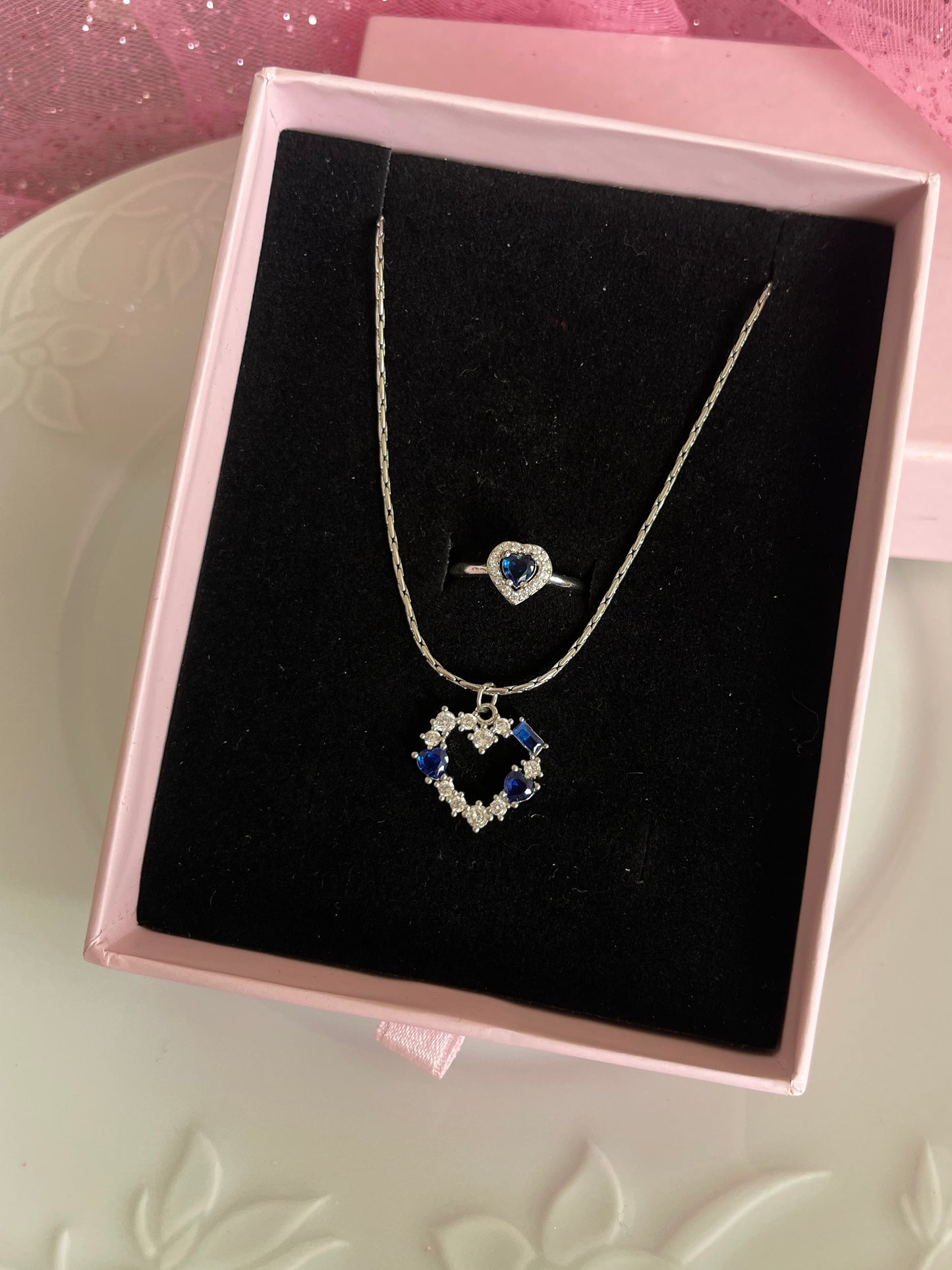 Blue crystal heart jewelry set