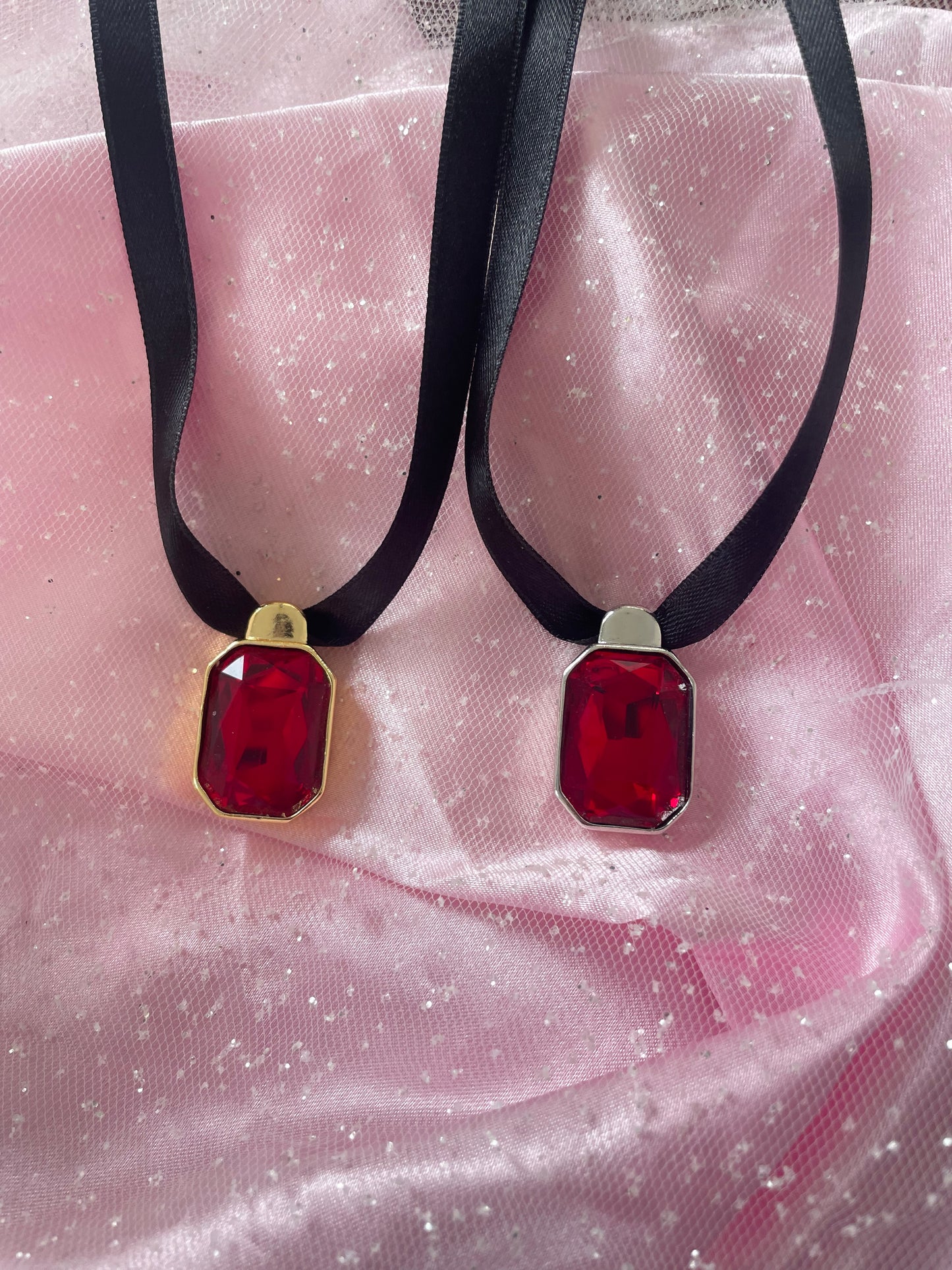 The Dazzlings necklace (2nd version, ribbon version)