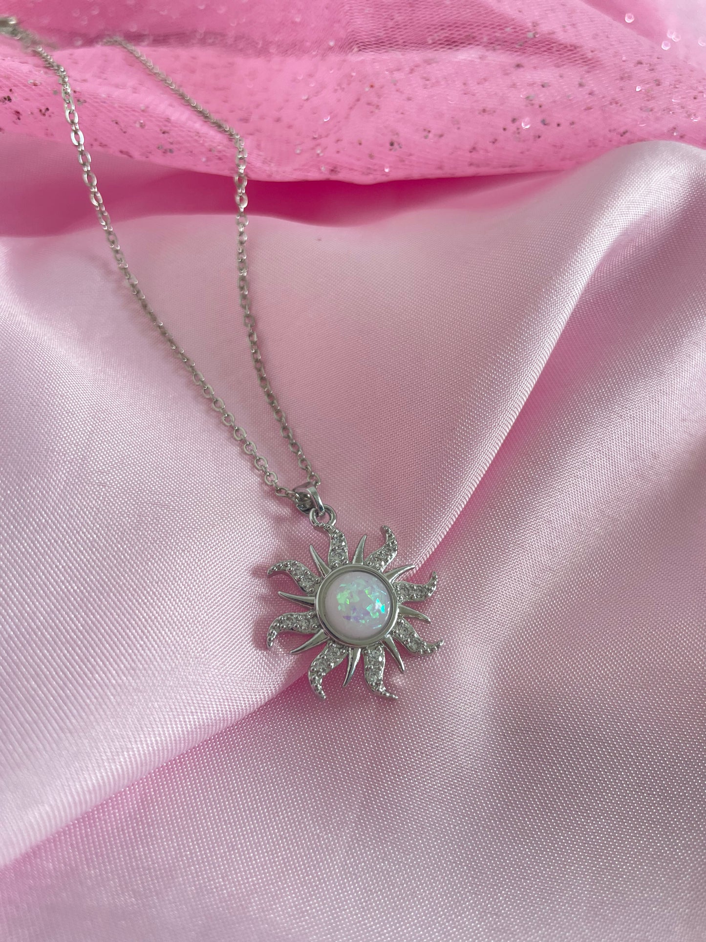 Silver Rapunzel Sun Necklace (pearl white)