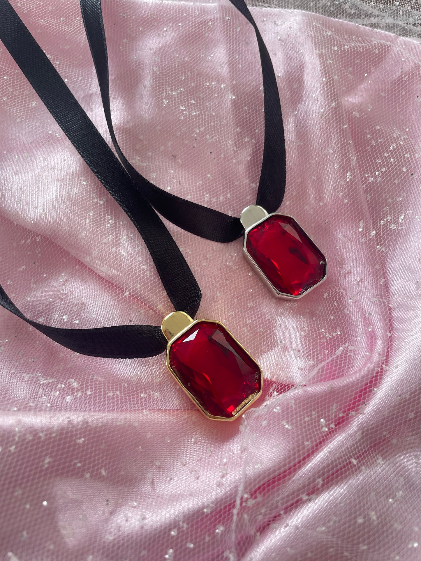 The Dazzlings necklace (2nd version, ribbon version)