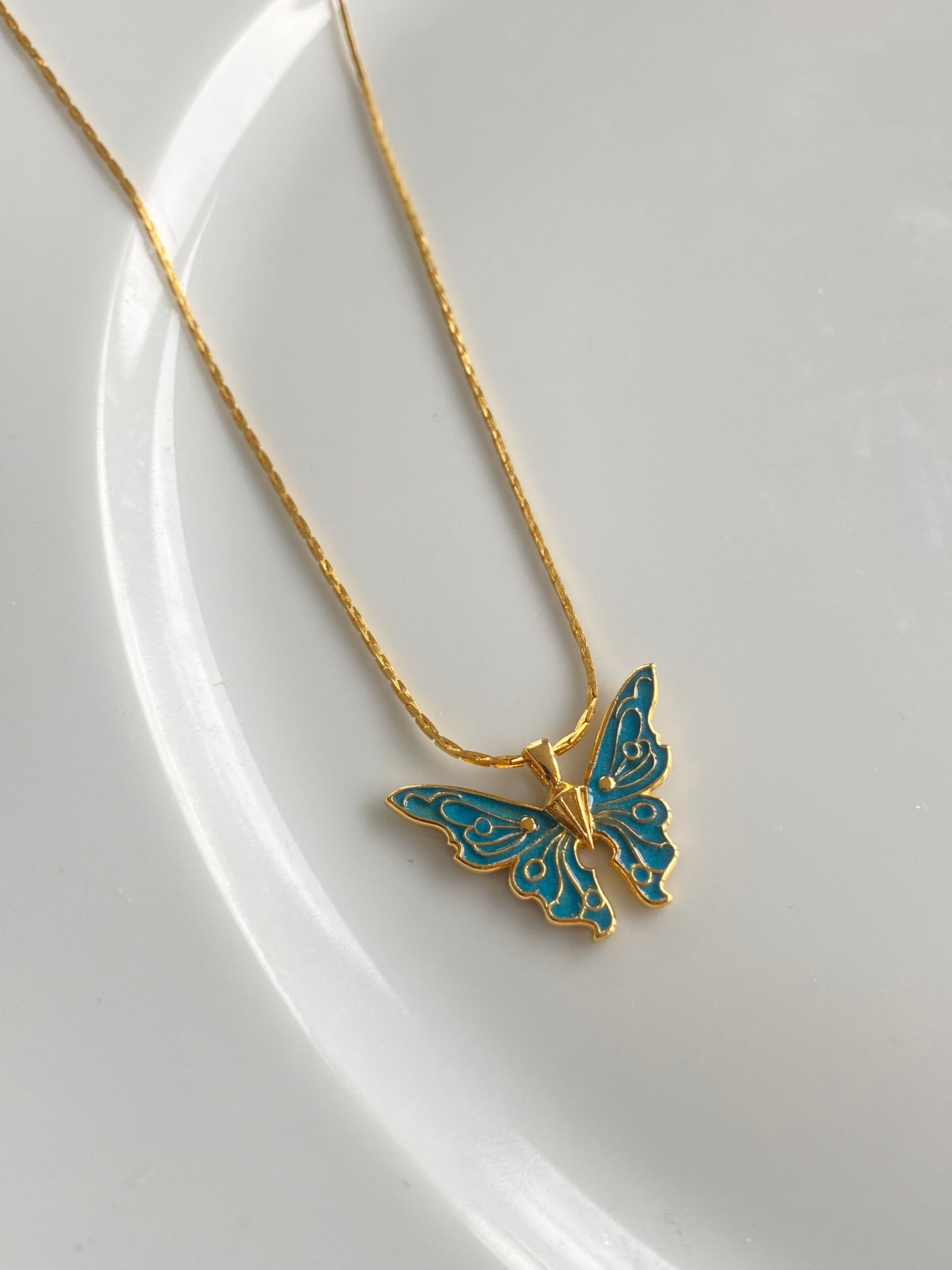 Fairytopia barbie butterfly necklace