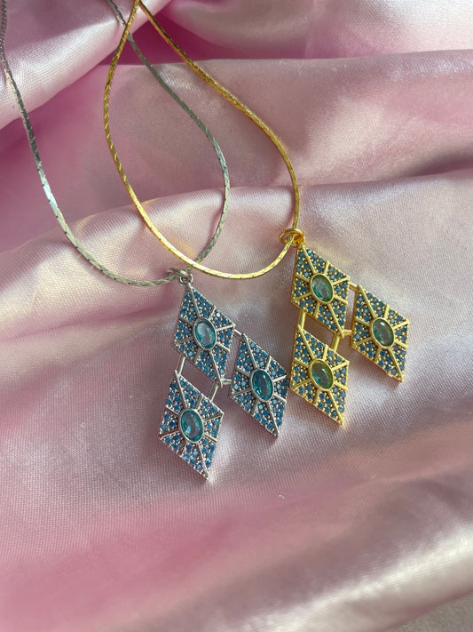 24K gold plated and 925 sterling silver Rarity Cutie Mark necklace